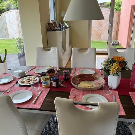 Schoenes Privatzimmer Region Hannover Springe Exterior foto